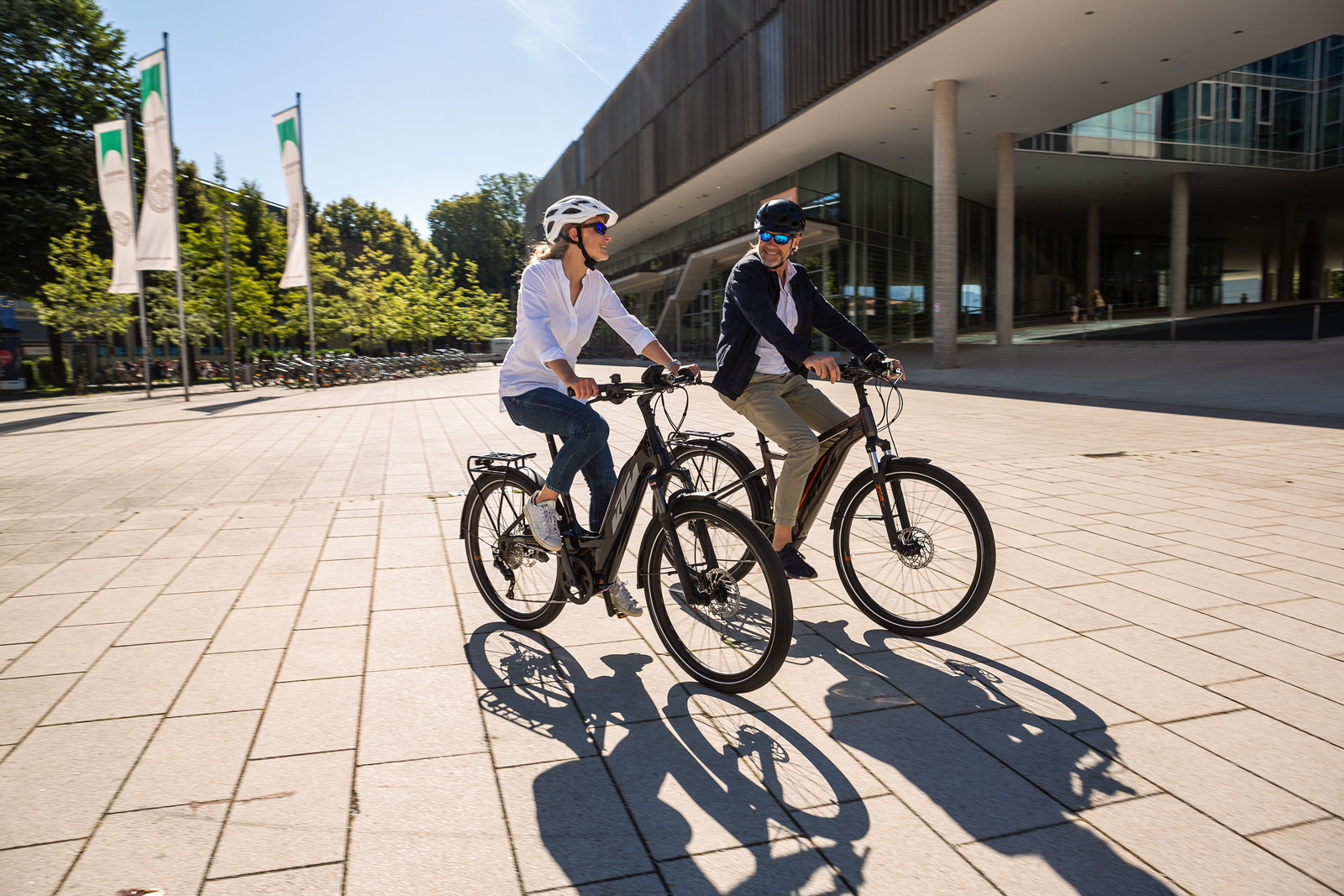 Die perfekte Work-Bike-Balance - Dienstrad in der Stadt (KTM)